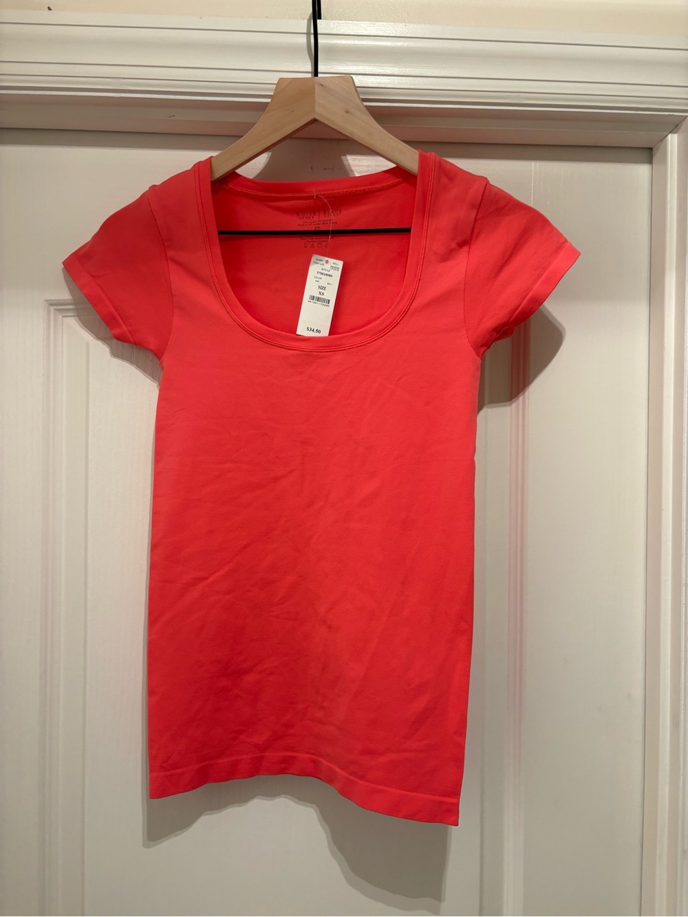 Women’s White House Black Market bright coral short-sleeve tshirt size XS NWT